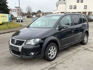 Volkswagen Touran CrossTouran-Automatik-Kamera-Tüv05/27-