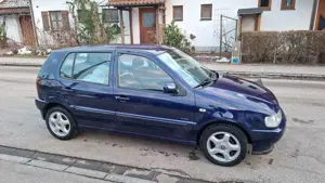 Volkswagen Polo Polo 1,6i Joker Automatik 5trg. 2AB ABS TÜV2/28 Bild 4