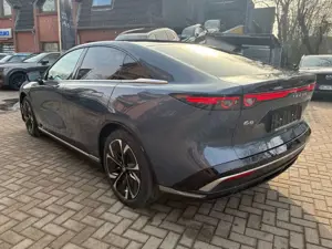 Mazda 6e EV 245PS Long Range RWD Takumi Bild 3