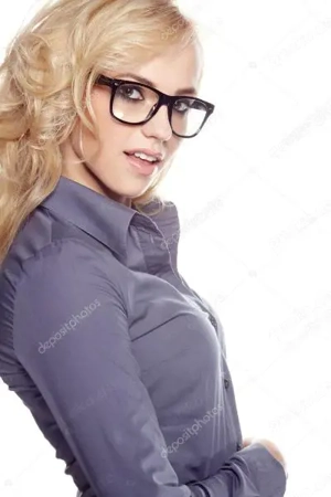 Darstellerinnen für Erotikproduktionen gesucht (hervorragender Verdienst & Anonymität garantiert)