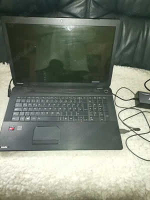 Laptop Toshiba 17 zoll abzugeben  Bild 3