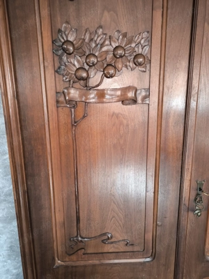 Antikes Schlafzimmer  Bild 7