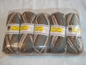 11 x 100 g Wolle Strumpf und Sportgarn neu OVP