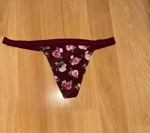 Verkaufe getragene Slips u. Tangas 