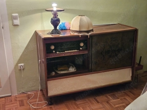Orientteppich   Kultmusikschrank Bild 2