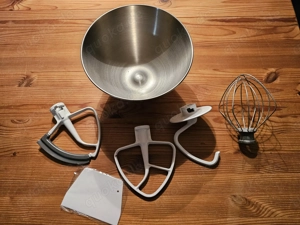 KitchenAid Küchenmaschine in creme mit viel Zubehör !!!! Bild 3