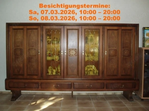 Wohnzimmerschrank aus Echtholz (Nußbaum), sehr gepflegter Zustand
