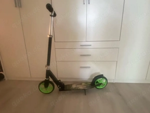 Kinder Roller Kinderscooter zusammenklappbar wie neu 