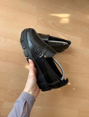 Nur 2 oder 3 mal getragen Leider zu eng für mich auf Dauer