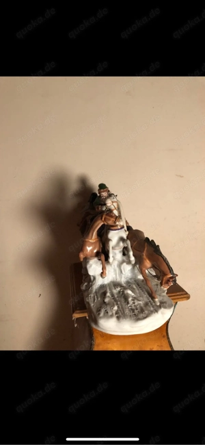 Porzellanfigur "Napoleons Schlittenfahrt von Moskau nach Paris" Bild 2
