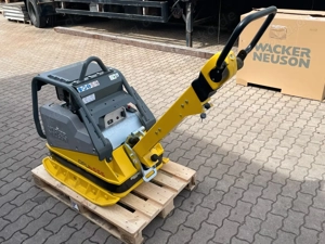 Wacker Neuson DPU6555 HEH Rüttelplatte Vibrationsplatte Bild 2