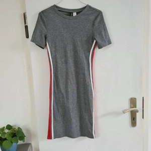 tolles Schlauchkleid