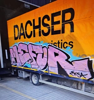  Graffiti entfernen in Berlin   schnell & fachgerecht 