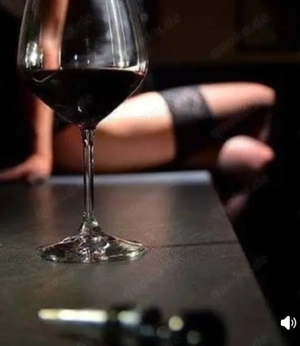 Biete schöne Stunden zu zweit Bild 2