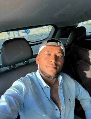 junge Mann 24 aus Berlin sucht Reife Frau 