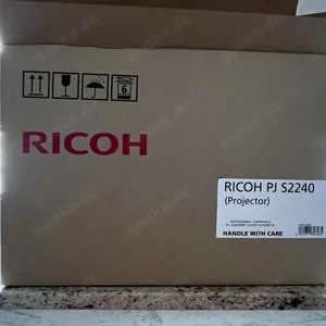 TOP Beamer wie Neu mit Fernbedienung 