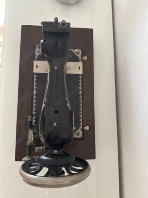 alte antike Decker Nähmaschine Bild 3