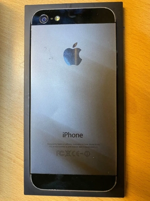 Apple iPhone 5, schwarz, 32 GB, gebraucht, guter Zustand Bild 4