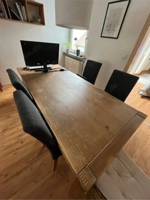 Esszimmertisch  Bild 3