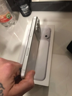 iPhone 17 pro Silber 256 gb  Bild 2