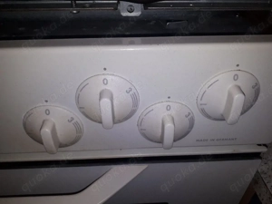 Verkaufe ein Backofen  mit Kochplatte Bild 2