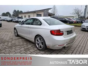 BMW 225 225d Coupe Sport Line Steptronic NaviProf Xenon Bild 4