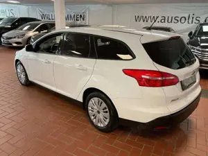 Ford Focus Turnier TDCI Busines Navi Touch, Bild 3