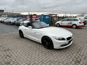 BMW Z4 Roadster sDrive 20i*2HAND*M-LENKRAD*