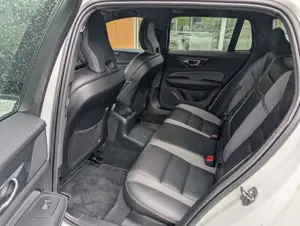 Volvo V60 V60 T8 AWD Recharge Geartronic RDesign Bild 5