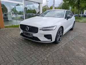 Volvo V60 V60 T8 AWD Recharge Geartronic RDesign Bild 1