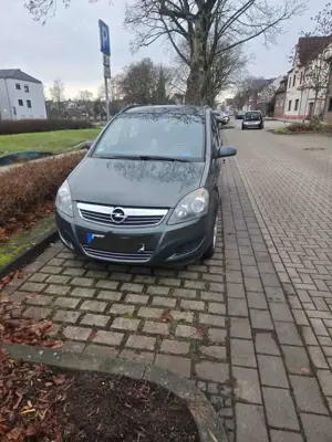 Opel Zafira 1.6 Edition