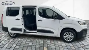 Fiat Doblo III 1,5 BlueHDi AT8 L2 Maxi 7-Sitzer Bild 4