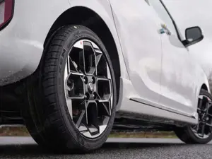 Kia Picanto 1.0 GT-Line Kamera Navi Lenkradheizung Bild 5