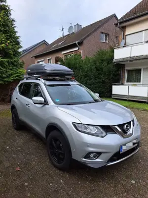 Nissan X-Trail Tekna Bild 2