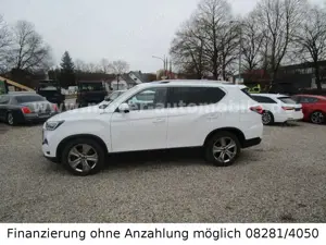 SsangYong Rexton 2.2 Sapphire 4WD*LED*360*AHK*Nappa*ACC* Bild 3