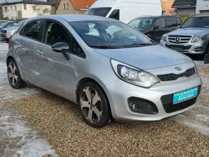 Kia Rio Rio 1.4 Autom.*1.Hand*PDC*Sitzh.*Tempom.*