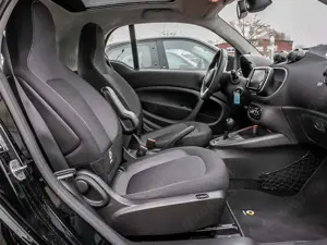 smart forTwo EQ Exclusive Black LAST ONE Kamera LED Bild 5
