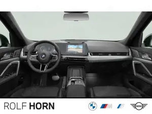 BMW X1 xDrive23i M Sport HUD AHK Pano 360 har/kar Bild 4