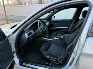 BMW 320 320i M-Paket Bild 5