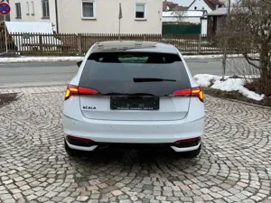 Skoda Scala 1.5 DSG Monte Carlo / Matrix / Pano / AHK Bild 5
