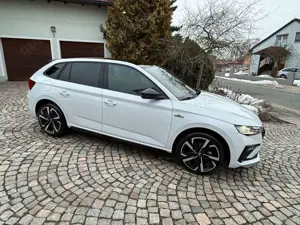 Skoda Scala 1.5 DSG Monte Carlo / Matrix / Pano / AHK Bild 3