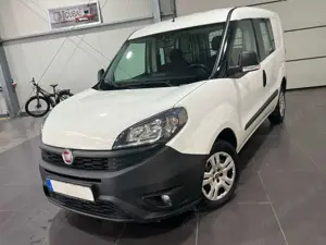 Fiat Doblo 1.6 JTDM SX Kasten **Navi*SHZ*PDC*BT**
