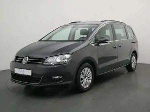 Volkswagen Sharan Comfortline DSG 7SITZE+PANO+AHK+RFKAMERA