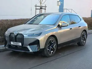 BMW iX 40 xDrive Sport