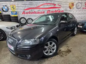 Audi A3 2.0 FSI Ambition *2. Hand*Tüv  Service NEU*