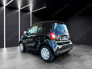 smart forTwo Fortwo electric drive EQ KLIMA/DAB/TEMPOMAT/LED Bild 3