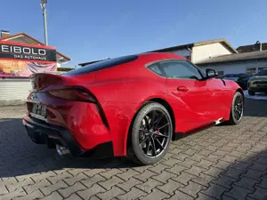 Toyota Supra Coupe Legend 3,0L-Sechszylinder-Reihenmotor Bild 4