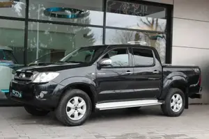 Toyota Hilux Double Cab Life 4x4 mit AirLocker