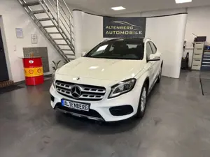 Mercedes-Benz GLA 200 d 4Matic LED Pano AHK Navi Sitzhzg Kamera