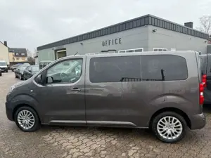 Peugeot Traveller Business L2 *9-Sitzer* AppleCarPlay... Bild 4